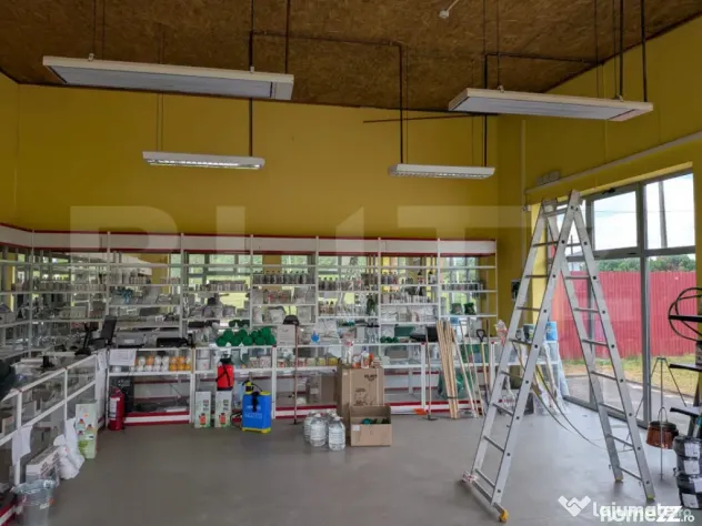 Spațiu comercial cu teren generos de 2.500 mp, la intrarea - Dragomiresti (Dambovita)