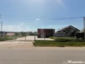 Vand spatiu comercial + teren intravilan 