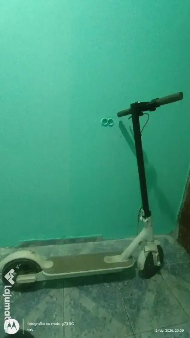 Trotineta electrica Xiaomi MI 365