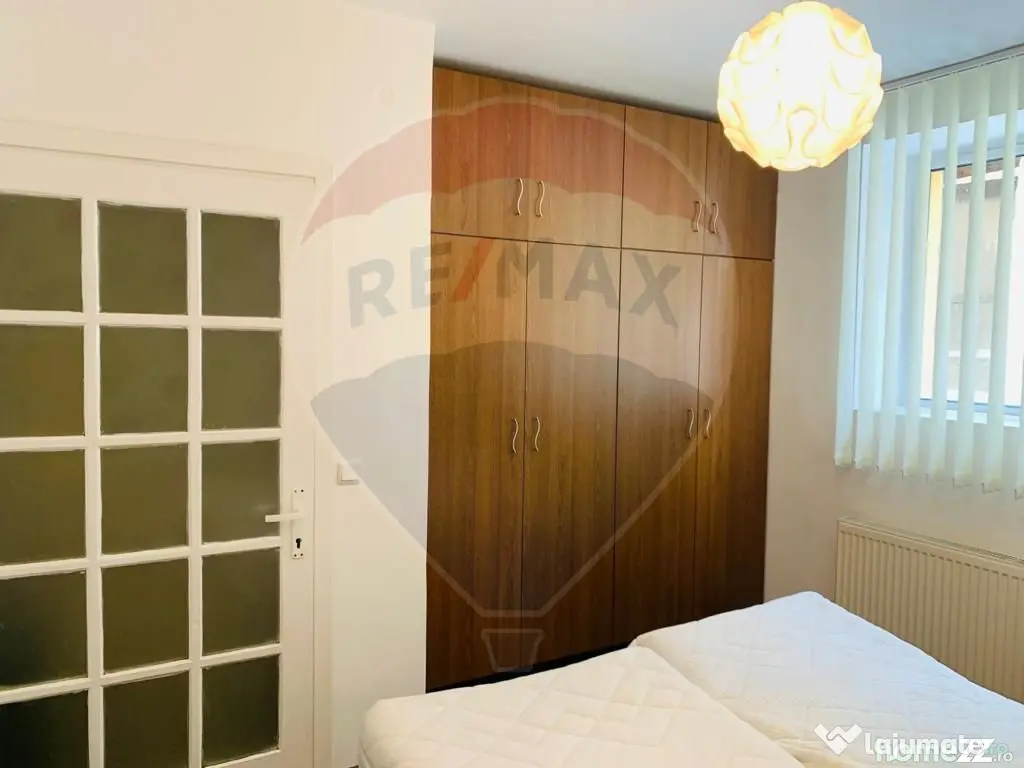 Apartament cu 2 camere în centrul vechi de închiriat