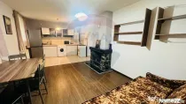 De închiriat: Apartament cu 2 camere pe strada Crișan