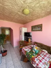 Apartament 3 camere, mobilat și utilat, centrală nouă, et