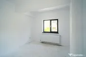 Ap. 3 Camere, 87 mp, decomandat, 2 balcoane, zona de case...