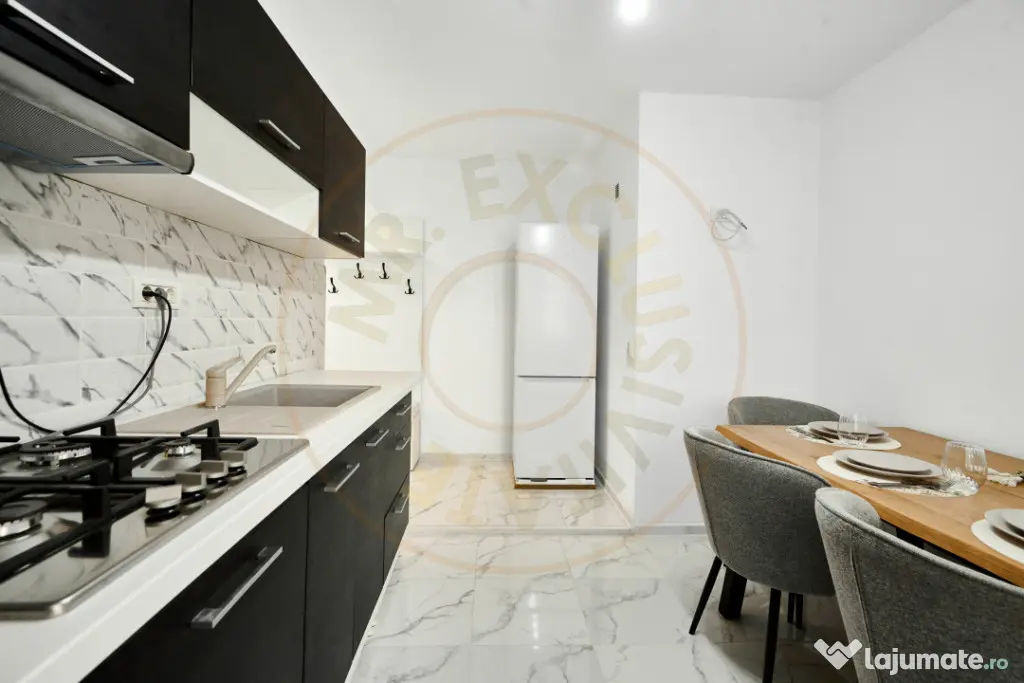 Apartament Gavana, 3 camere, etaj 1, renovat recent , zona P