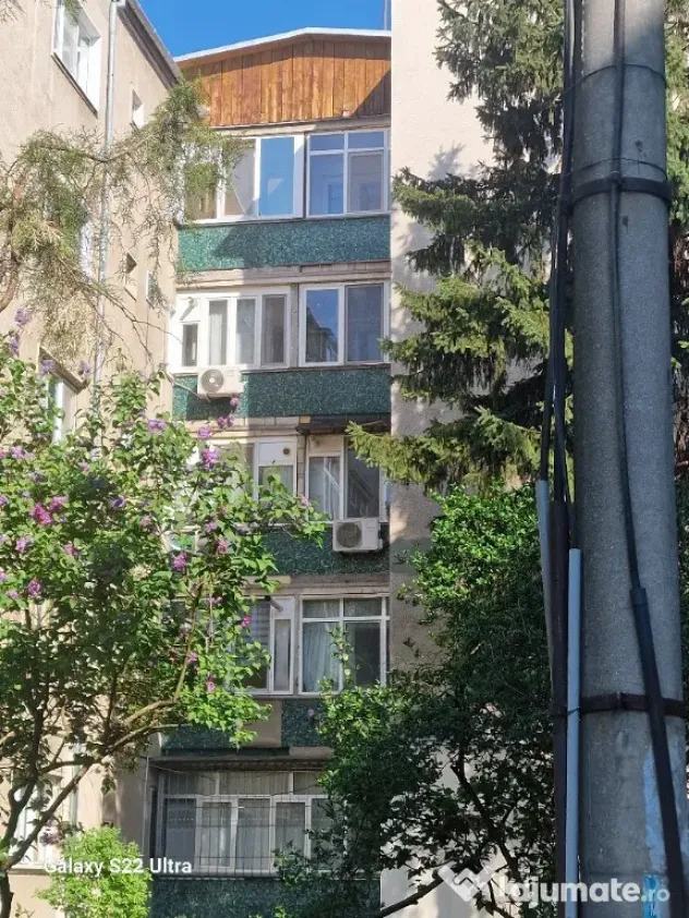 Proprietar, vand apartament 4 camere, nemobilat