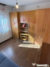 PRIMA INCHIRIERE APARTAMENT 4 camere zona centrala 