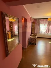 PRIMA INCHIRIERE APARTAMENT 4 camere zona centrala 