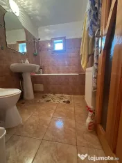 Apartament 2 camere decomandat, zona Radu Negru. 