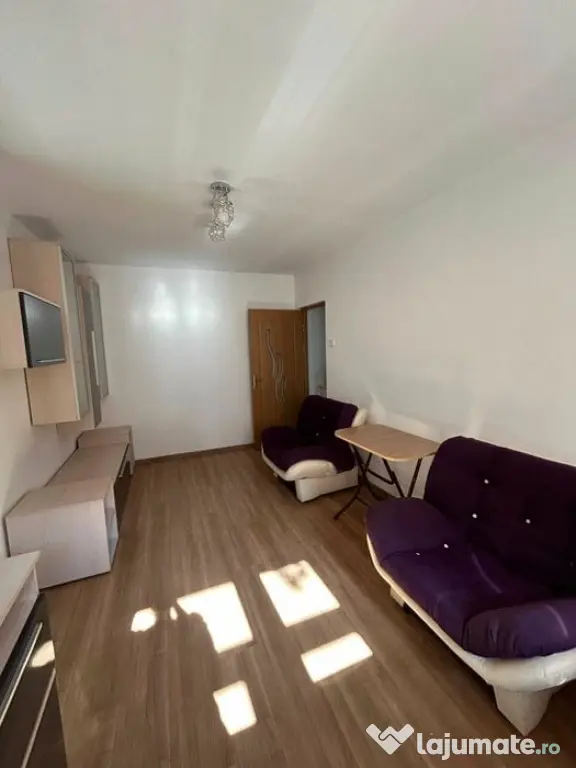 Inchiriez apartament 3 camere Tomis nord