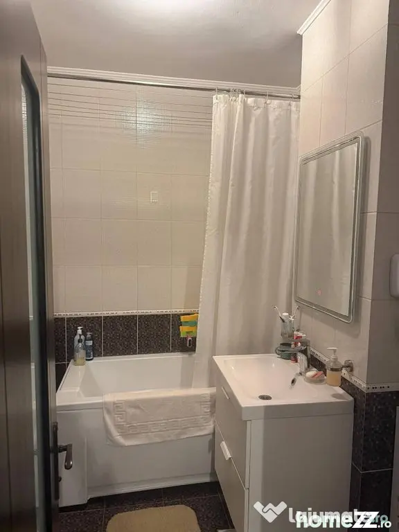 De vanzare apartament 2 camere Complex Vega, 120.000 euro