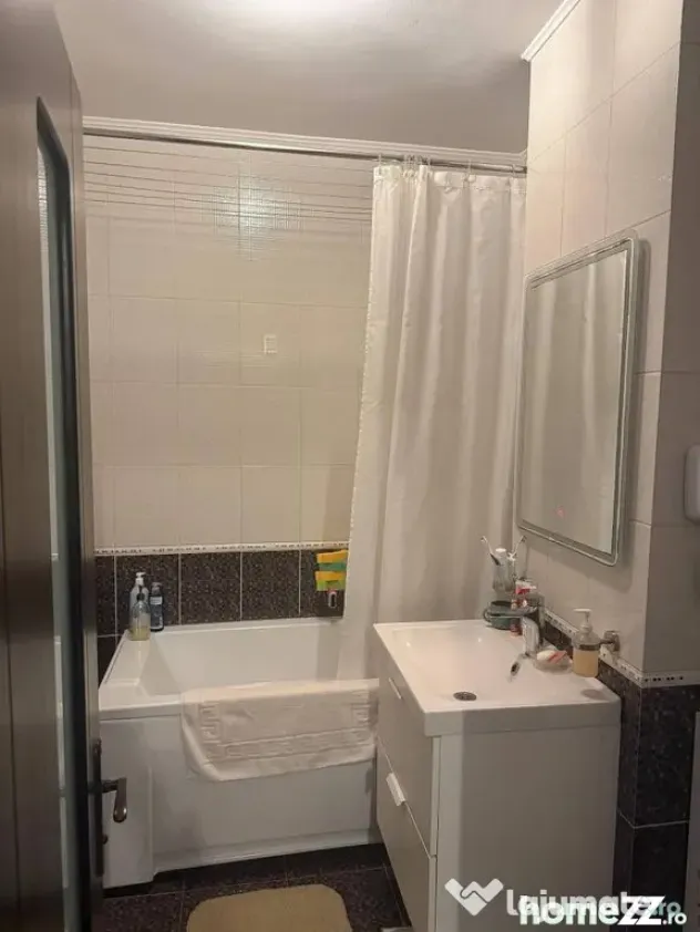 De vanzare apartament 2 camere Complex Vega, 120.000 euro