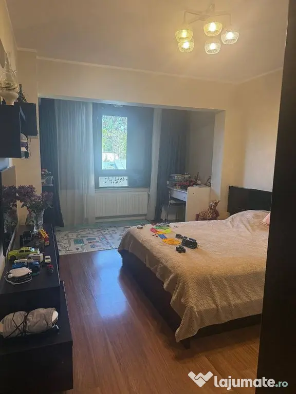 De vanzare apartament 2 camere Complex Vega, 120.000 euro