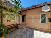 Apartament la casa, 1 camera, 37 mp, decomandat, gradina, Se