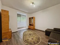 Apartament 3 camere cu doua grupuri sanitare, zona linistita