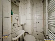 Apartament 3 camere cu doua grupuri sanitare, zona linistita 