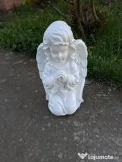 Ingerasi pentru curte/cimitir 