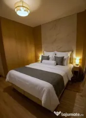 Apartament 2 camere, decomandat - zona Tractorul 