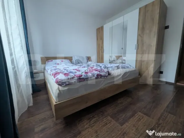 Apartament 3 camere, 2 băi, balcon generos-Cantemir