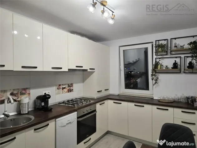 Apartament 2 camere | parcare si boxa | Urban Coresi