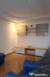 De inchiriat apartament 3 camere, Micro 20, 2100 lei 