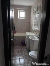Inchiriez apartament 