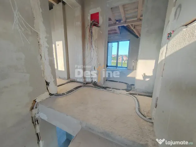 COMISION 0% Casă individuală 3 camere 2 bai 500mp teren Lu