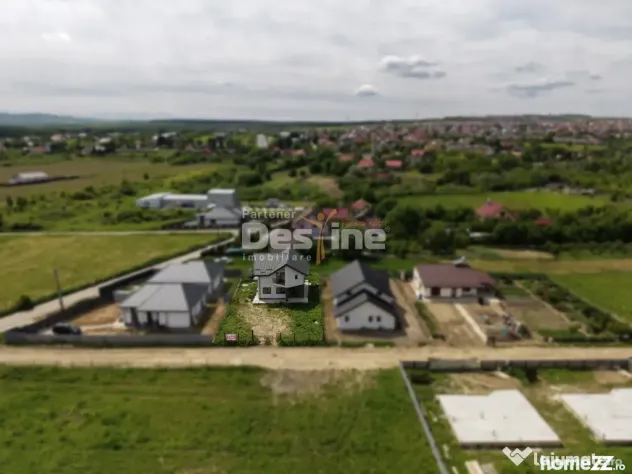 COMISION 0% Casă individuală 3 camere 2 bai 500mp teren Lu