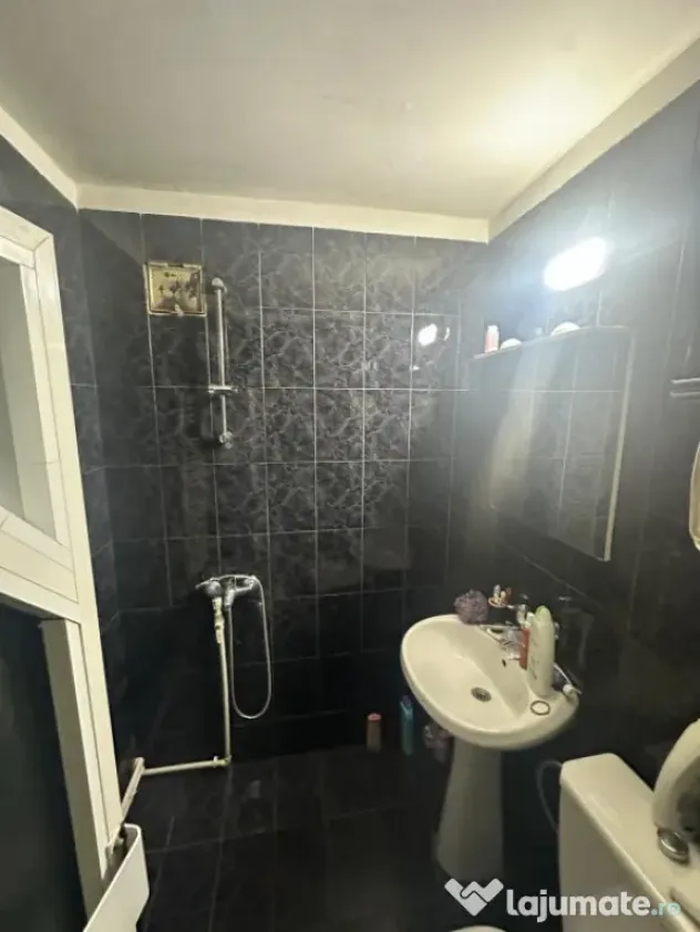 Apartament 4 camere de vânzare în Inel I | Mobilat și uti
