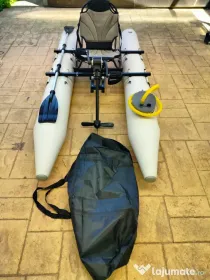 Vand caiac tip catamaran hidrobicicleta