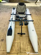 Vand caiac tip catamaran hidrobicicleta 