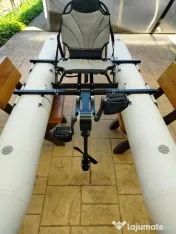 Vand caiac tip catamaran hidrobicicleta 
