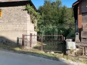 Casă la rRșu cu Livadă, Teren 1000 mp. Gemenea Brătule? 
