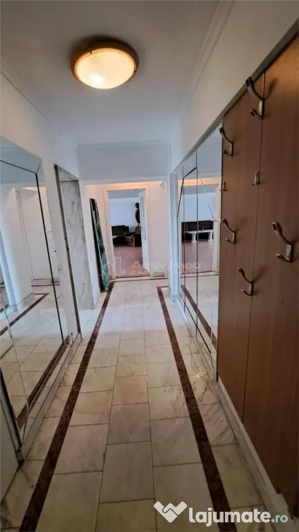 #206;nchiriere Apartament 3 camere Unirii Pia#539;a Alb#259;