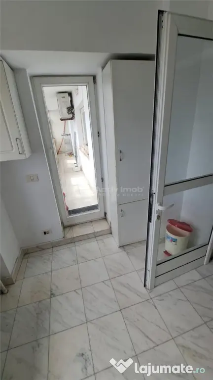 #206;nchiriere Apartament 3 camere Unirii Pia#539;a Alb#259;