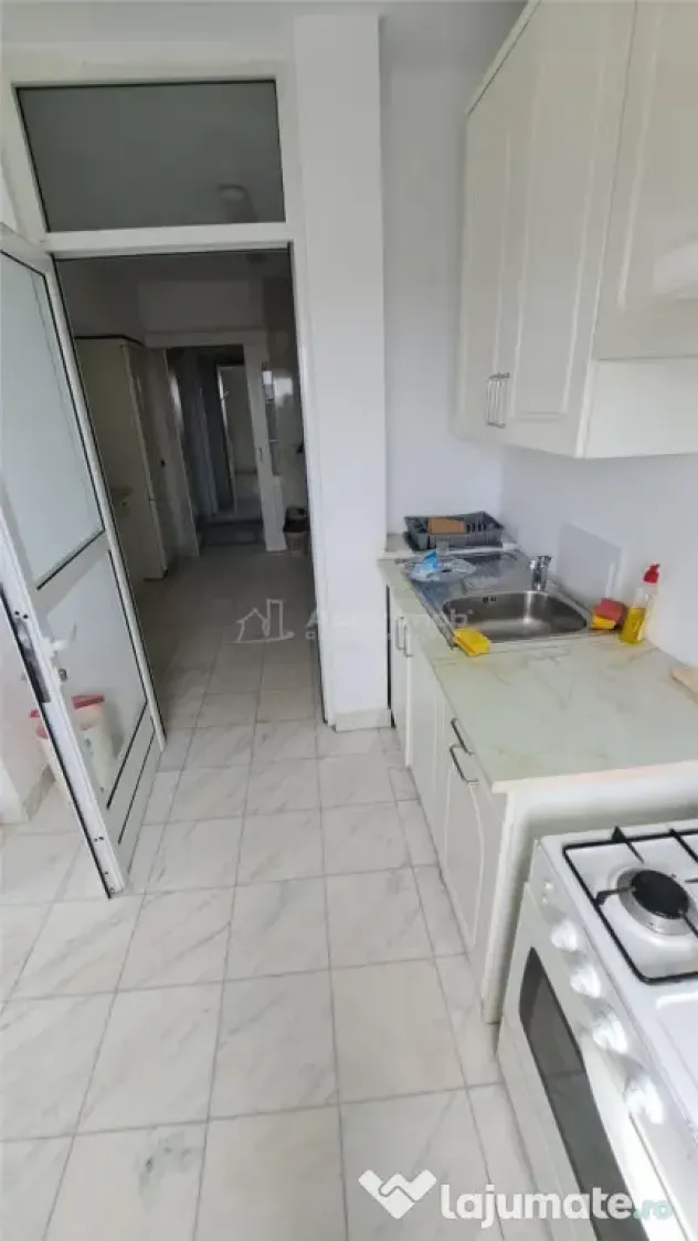 #206;nchiriere Apartament 3 camere Unirii Pia#539;a Alb#259;