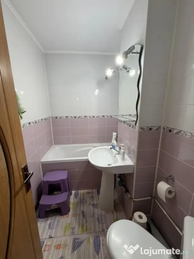 Apartament 3 camere de închiriat Banat-Exercițiu