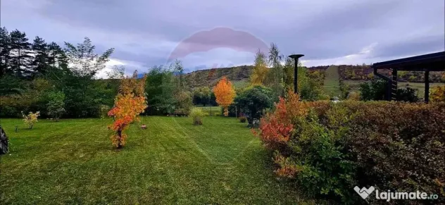 Casă / Vilă cu 2 camere de vânzare