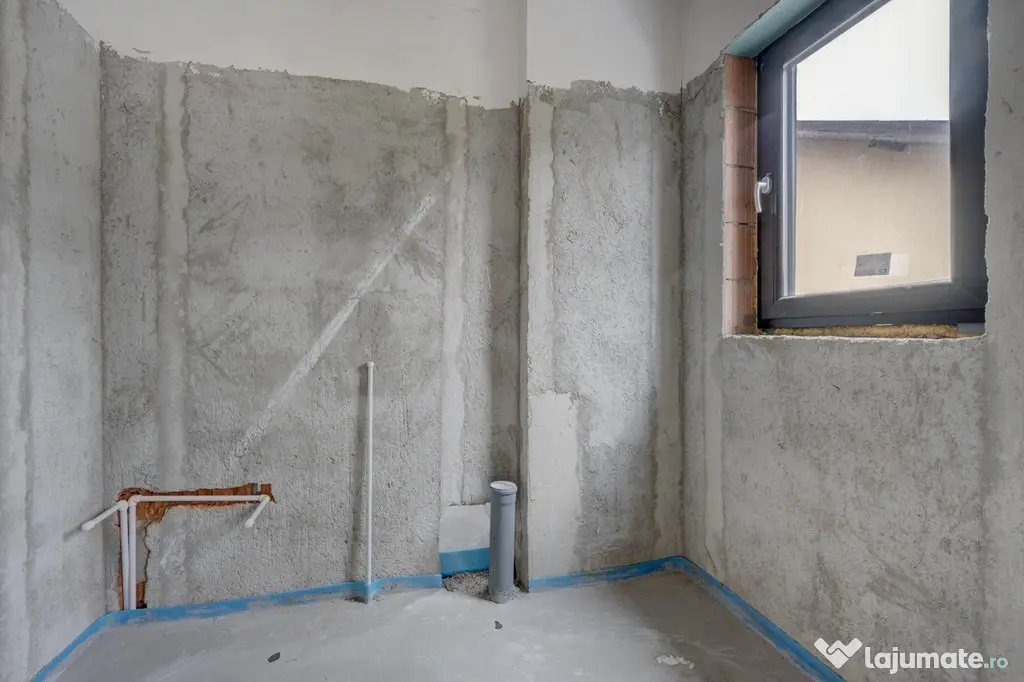Casa se preda finisata - 4 bai -3 dormitoare - curte - parca