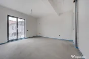 Casa se preda finisata - 4 bai -3 dormitoare - curte - parca 