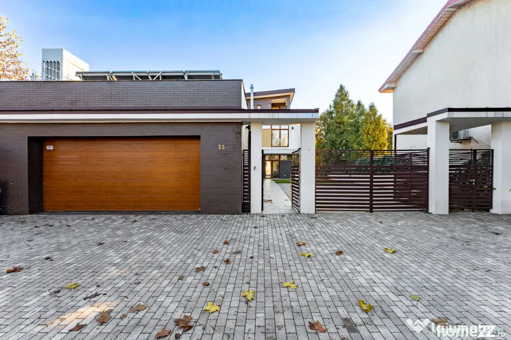 Resedinta contemporana in Mogosoaia | Piscina | Acces direct - Mogosoaia (Bucuresti-Ilfov)