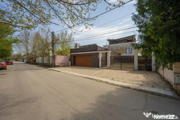 Resedinta contemporana in Mogosoaia | Piscina | Acces direct - Mogosoaia (Bucuresti-Ilfov)