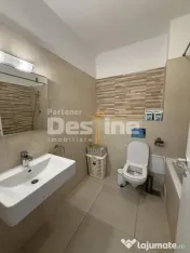 Apartament cu 2 camere decomandat, cu terasa si gradina, 