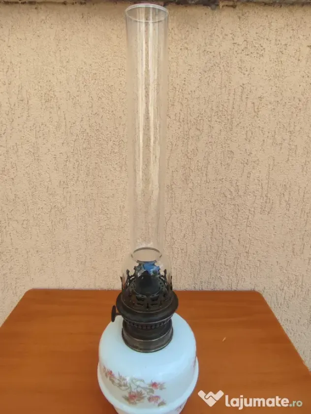Lampă vintage porțelan