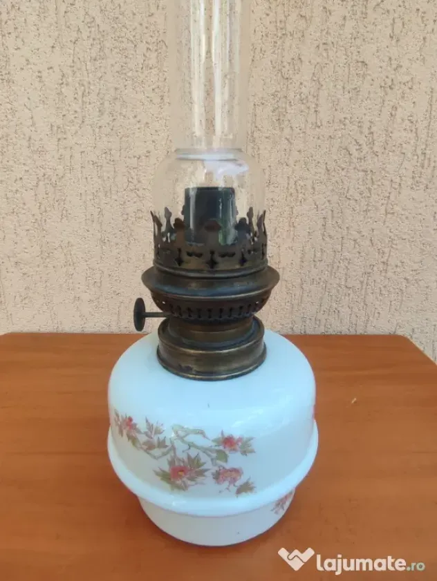 Lampă vintage porțelan