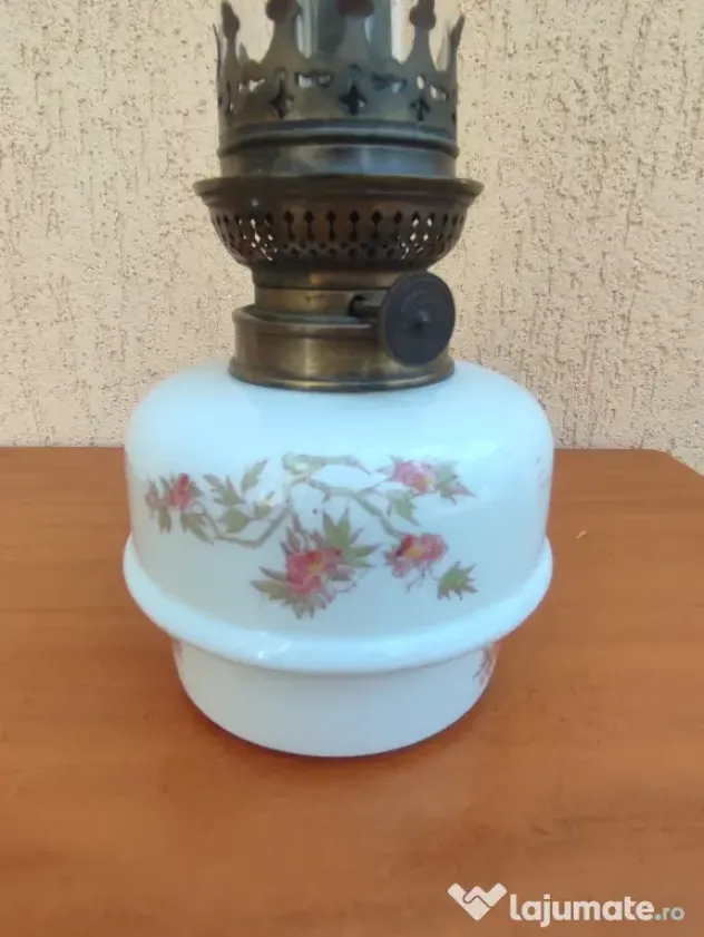 Lampă vintage porțelan