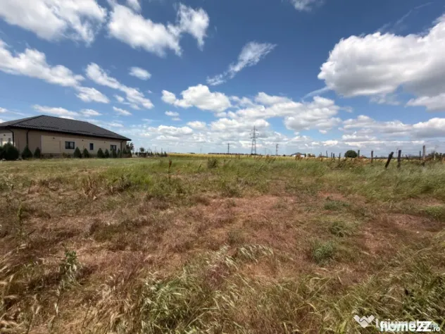Teren intravilan de vânzare, 670 mp, Deschidere 18,5 m, zon - Craiova (Dolj)