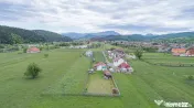 Teren Intravilan + Casa de vacanta Acris | Vama Buzaului ...