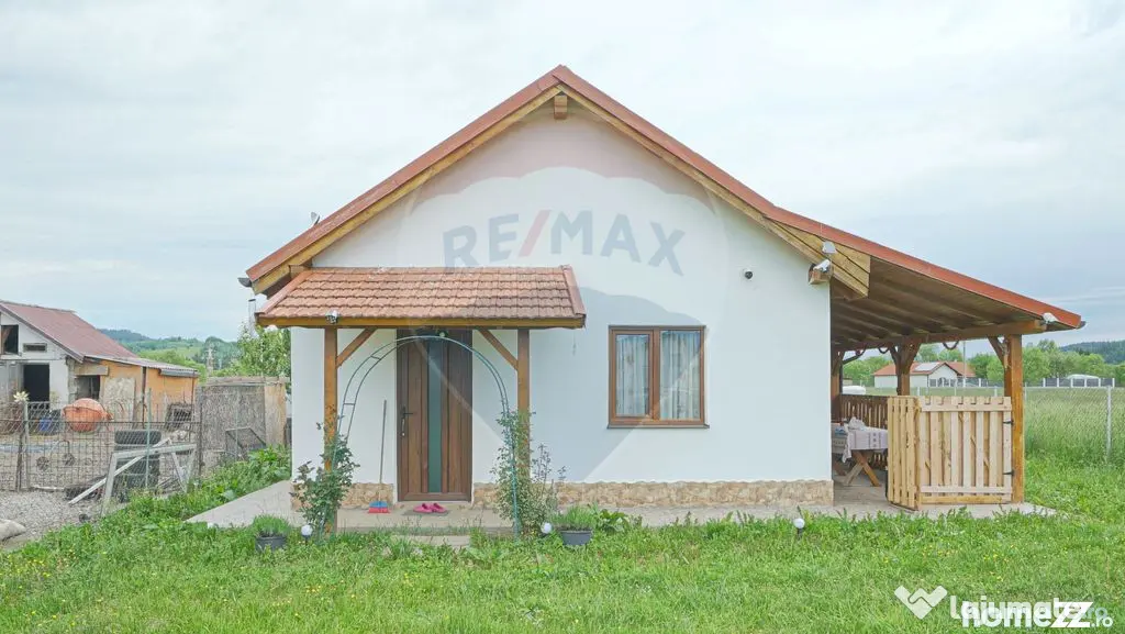 Teren Intravilan + Casa de vacanta Acris | Vama Buzaului ...