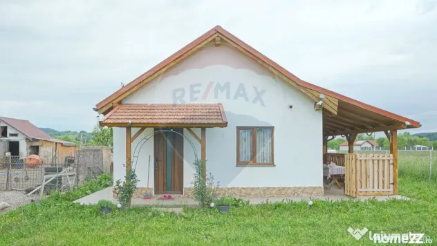Teren Intravilan + Casa de vacanta Acris | Vama Buzaului ...