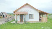 Teren Intravilan + Casa de vacanta Acris | Vama Buzaului ... 